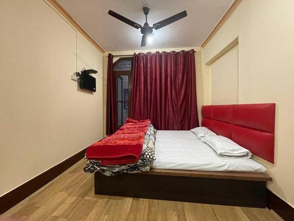 Hotel O Desire Guest House Srīnagar Exterior foto